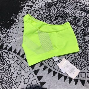 ✨NWT Fabletics Indy Seamless Sports Bra